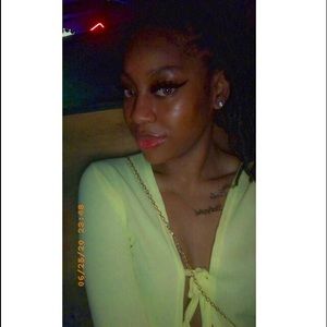 Meet your Posher, Ivanna